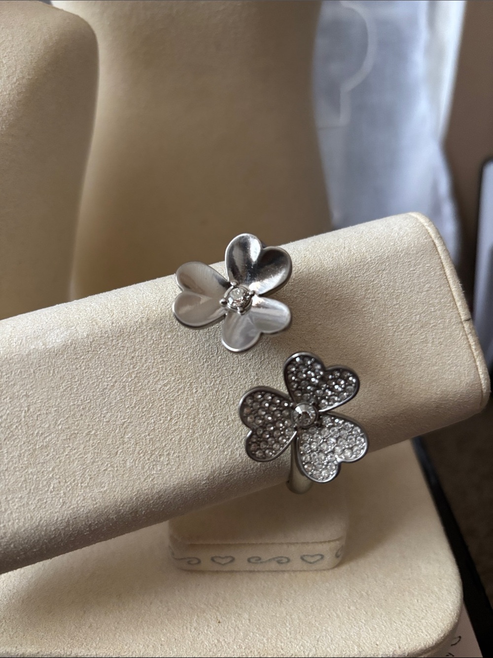 Retired MFIL Hinged Heart/Flower Bracelet by Jan Haedrich